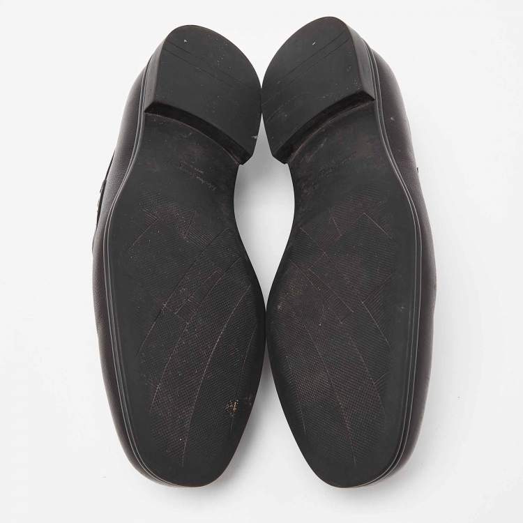 مملوكة مسبقًا Salvatore Ferragamo Black Leather Horsebit Slip On Loafers Size 42