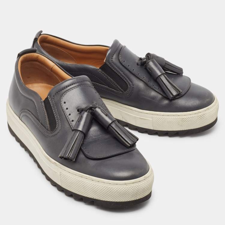 Pre Owned Salvatore Ferragamo Black Leather Low Top Sneakers Size 39