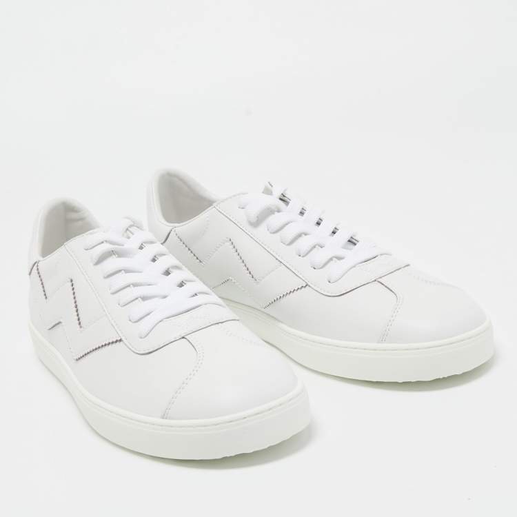 Pre Owned Stuart Weitzman White Leather Daryl Low Top Sneakers Size 42