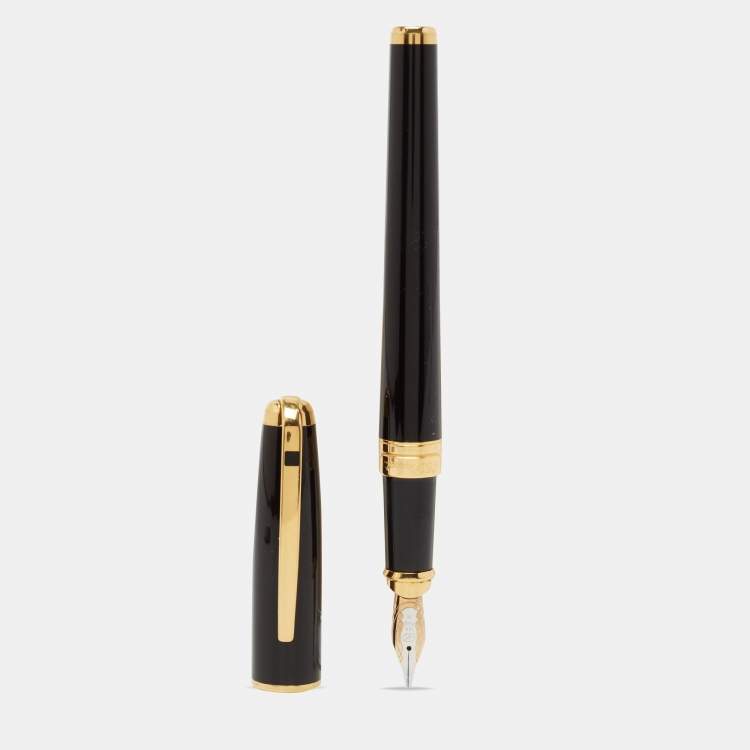 Pre Owned S.T Dupont Olympio Black Lacquer Fountain Pen