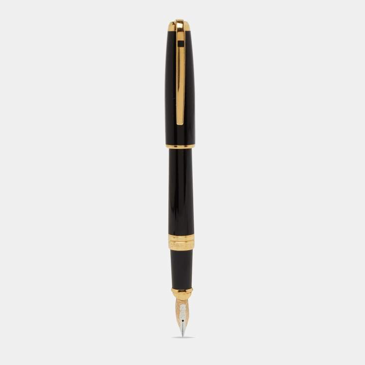 Pre Owned S.T Dupont Olympio Black Lacquer Fountain Pen