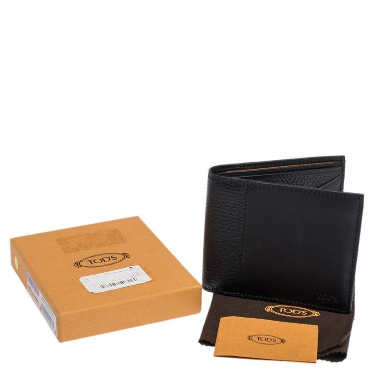 Pre Owned Tod's Black Leather Bifold Wallet