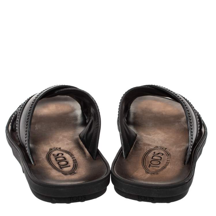 Pre Owned Tod's Black Leather Cross Strap Flat Sandals Size 41.5