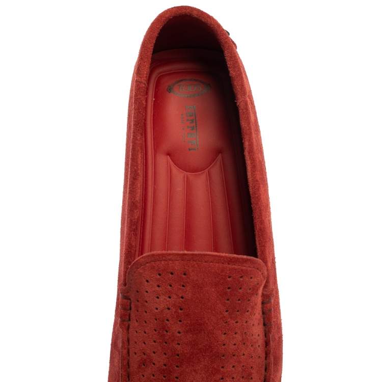 Pre Owned Tod's For Ferrari Red Perforated Suede Gommino Slip On Loafers 44.5