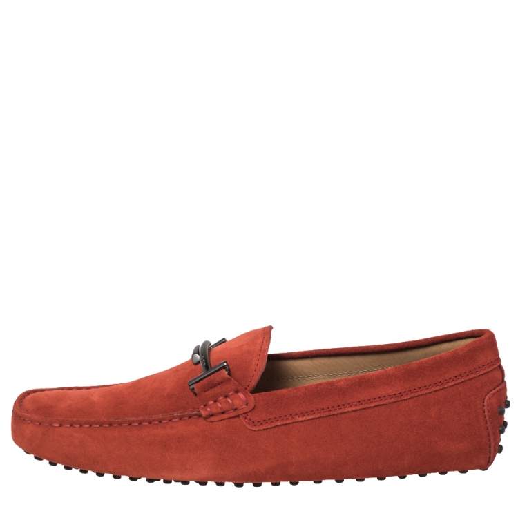 Pre Owned Tod's Red Suede Gommino Double T Slip On Loafers Size 44