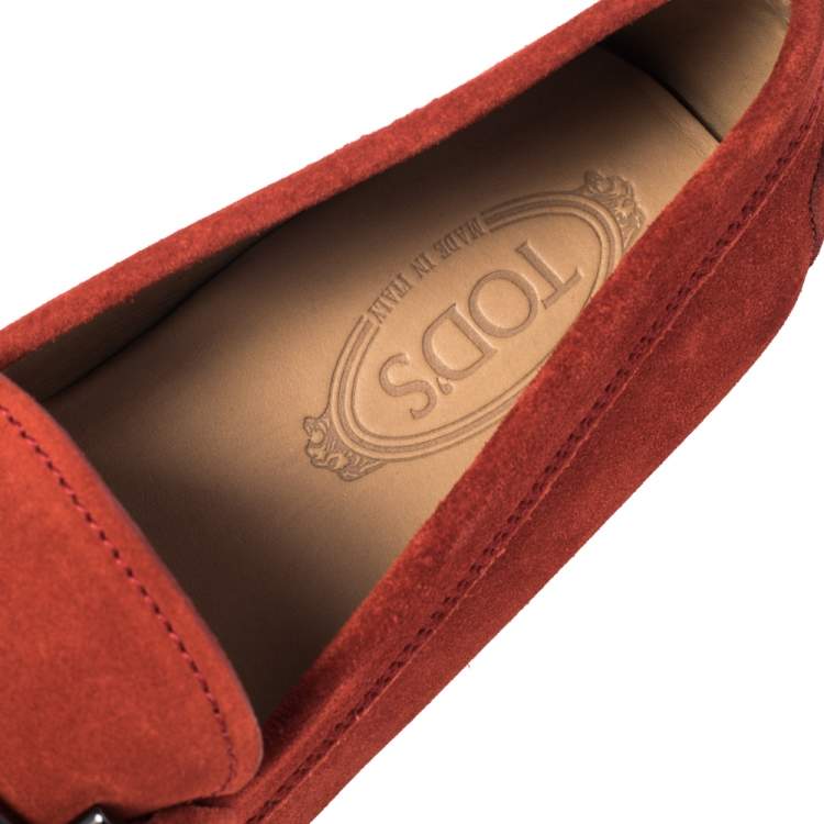 Pre Owned Tod's Red Suede Gommino Double T Slip On Loafers Size 44