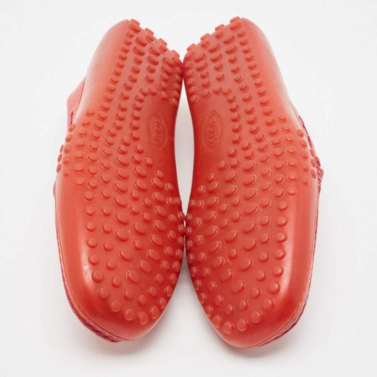 Pre Owned Tod's Red Leather Slip On Loafers Size 41