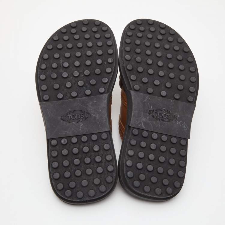Pre Owned Tod's Brown Leather Cross Strap Flat Sandals Size 40