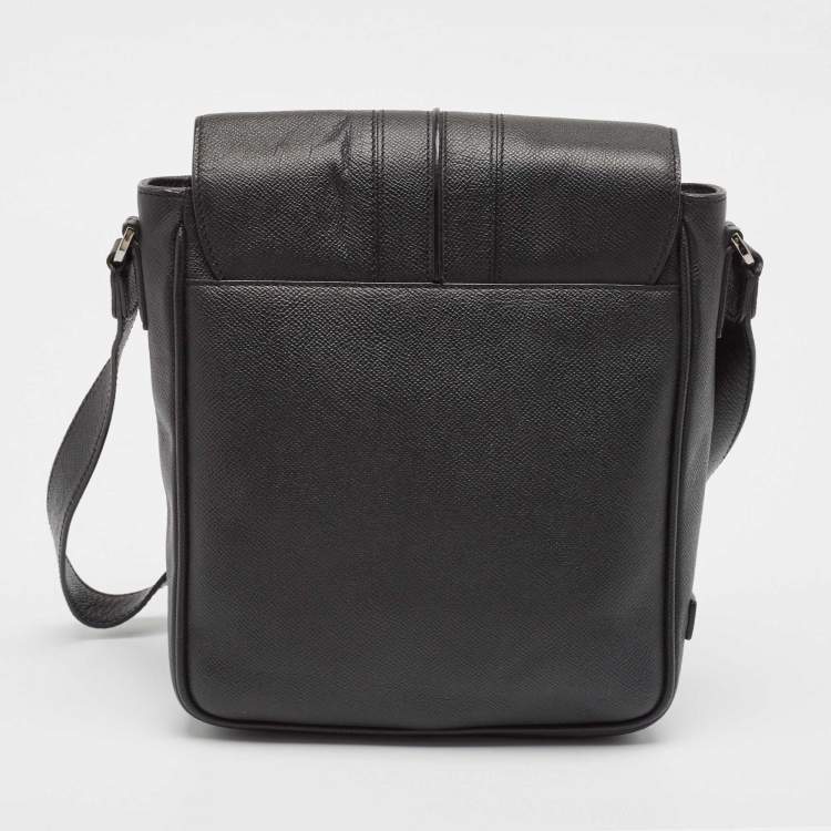 Pre Owned Tod's Black Leather Flap Messenger Bag