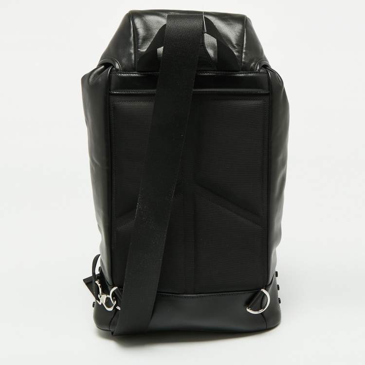Pre Owned Tod's Black Leather Backpack 