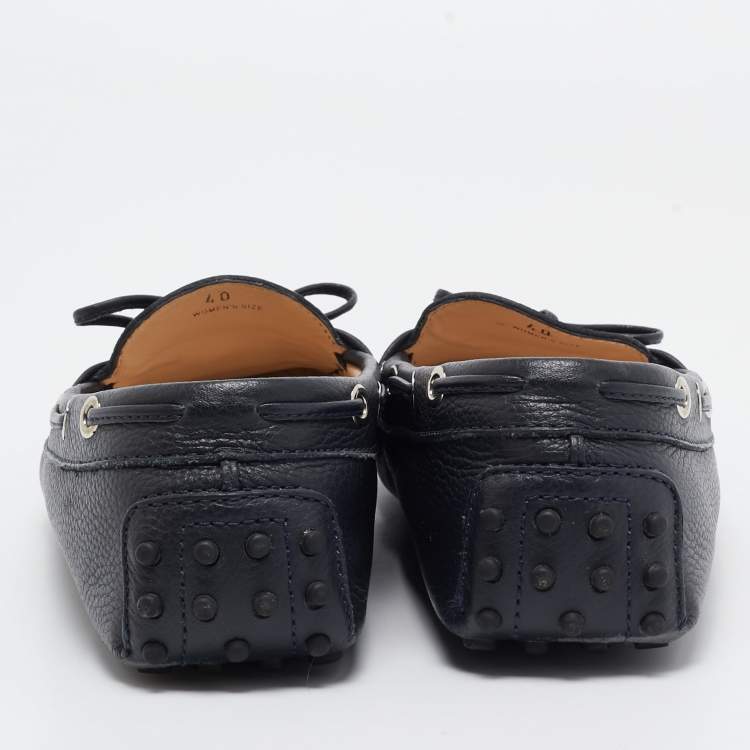 مملوكة مسبقًا Tod's Navy Blue Leather Bow Slip On Loafers Size 40