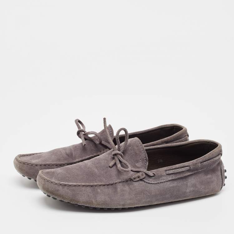 مملوكة مسبقًا Tod's Grey Suede Gommino Loafers Size 44