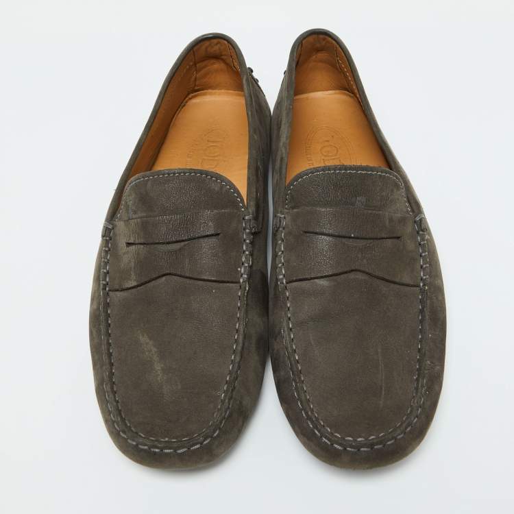 Pre Owned Tod's Olive Green Nubuck Leather Gommino Loafers 41.5