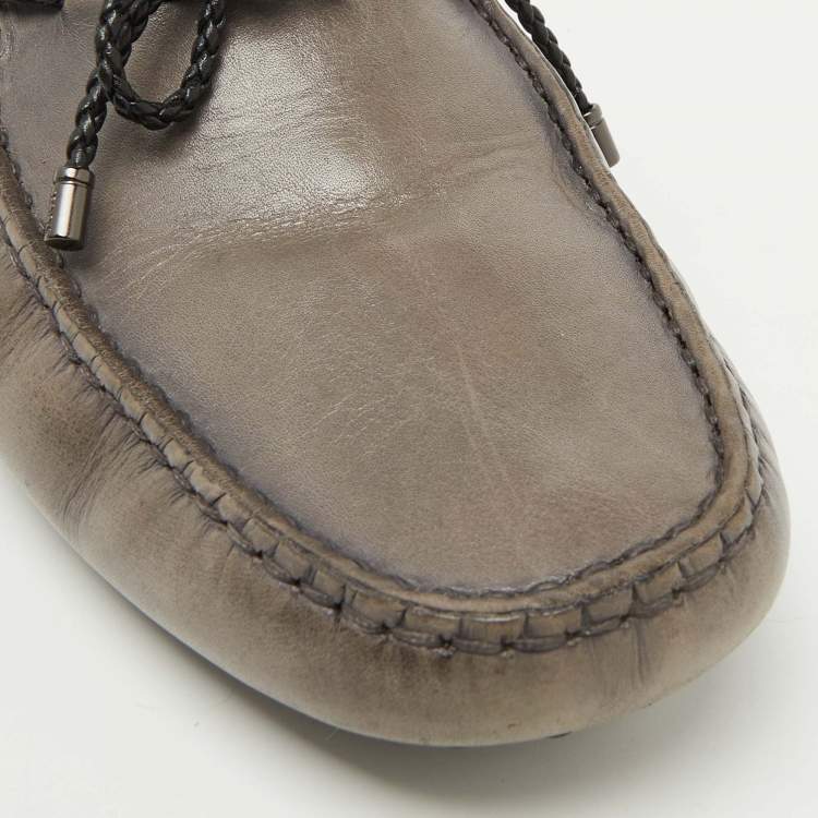Pre Owned Tod's Light Grey Leather Bow Slip On Driver Loafers Size 38.5