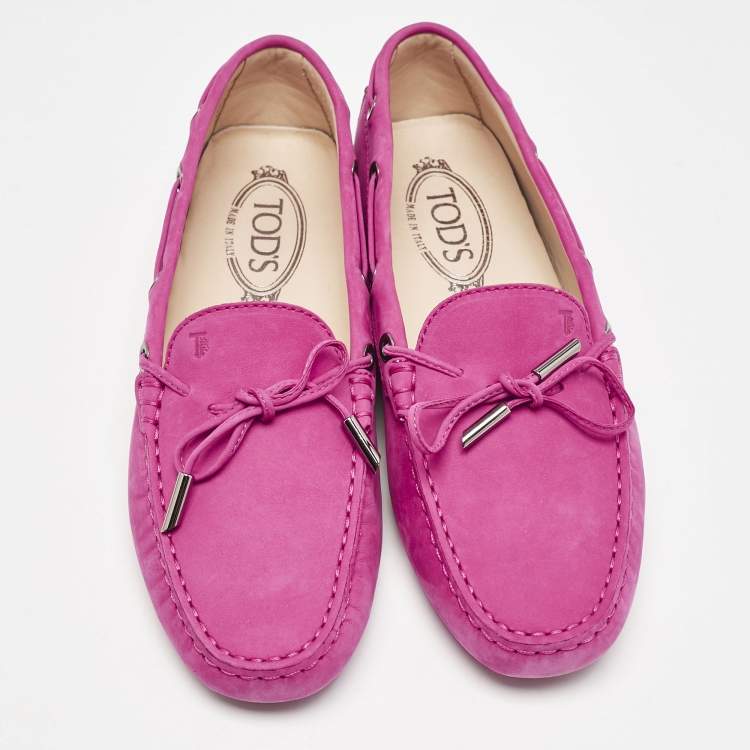 Pre Owned Tod's Pink Suede Bow Driver Loafers Size 39