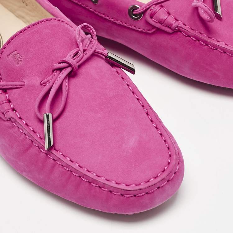 Pre Owned Tod's Pink Suede Bow Driver Loafers Size 39