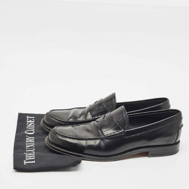 Pre Owned Tod's Black Leather Slip On Loafers Size 42