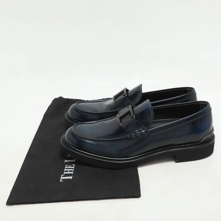 مملوكة مسبقًا Tod's Blue Patent Leather Loafers Size 44