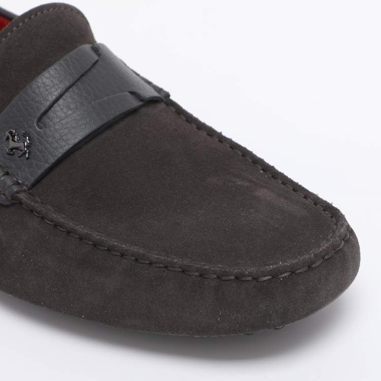مملوكة مسبقًا Tod's for Ferrari Grey/Dark Brown Suede Loafers Size 43