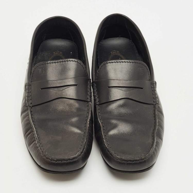 Pre Owned Tod's Black Leather Slip On Loafers Size 41.5