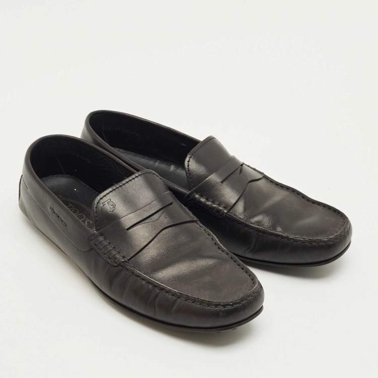 Pre Owned Tod's Black Leather Slip On Loafers Size 41.5