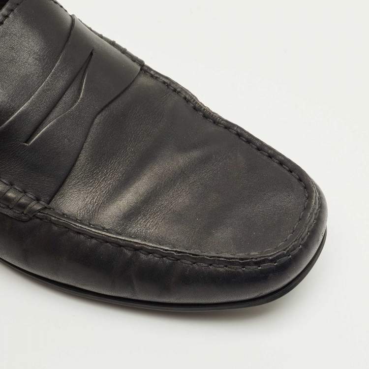 Pre Owned Tod's Black Leather Slip On Loafers Size 41.5