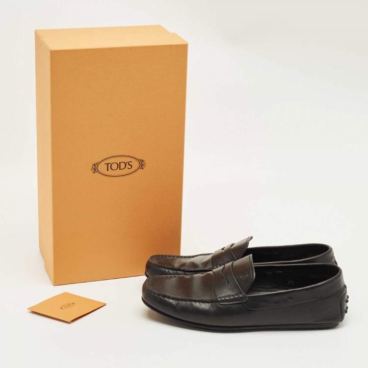 Pre Owned Tod's Black Leather Slip On Loafers Size 41.5