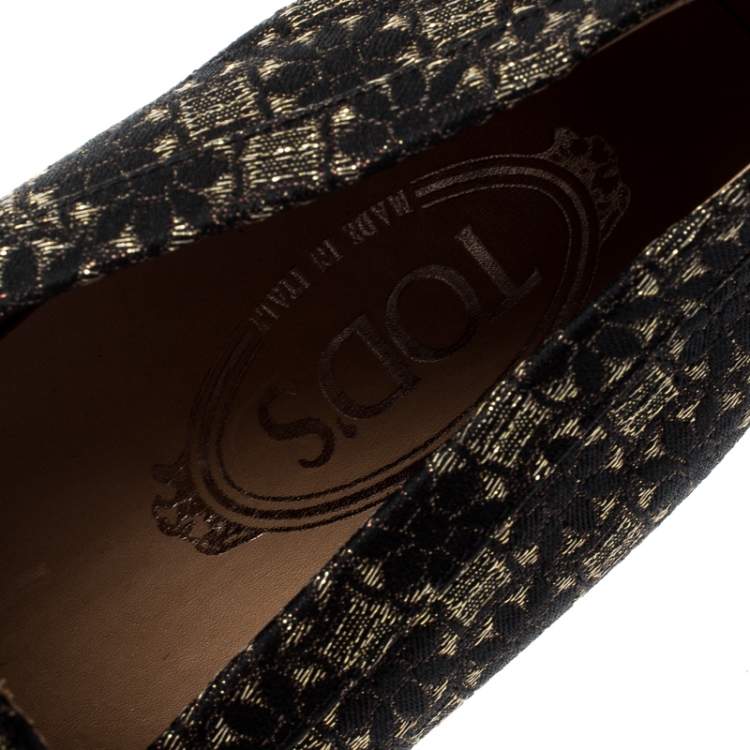 مملوكة مسبقًا Tod's Metallic Black And Gold Brocade Fabric Slip On Loafers Size 42