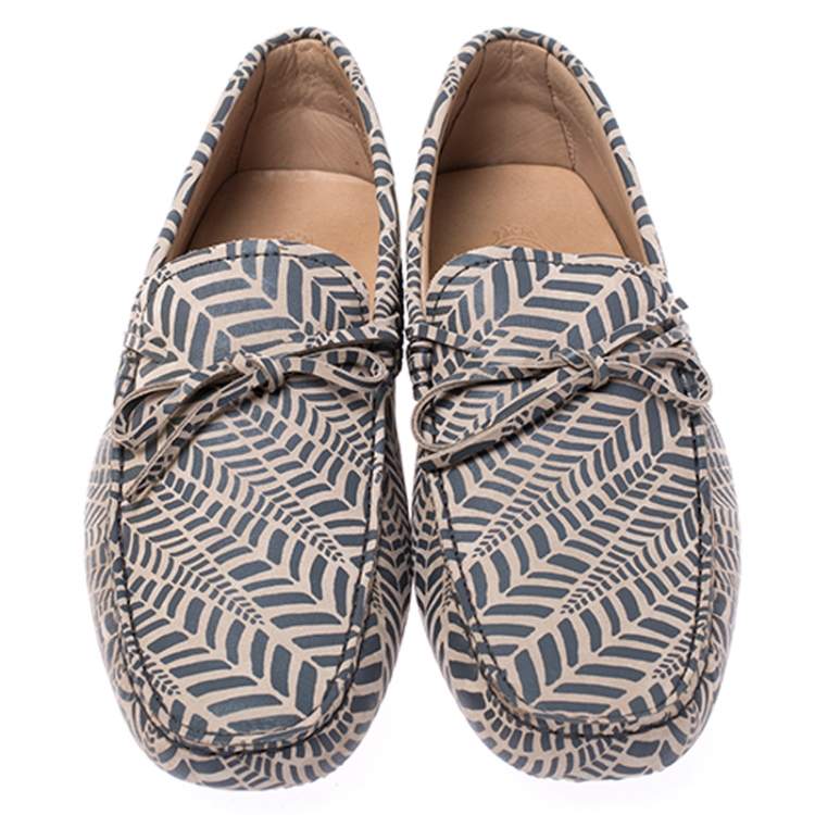 Pre Owned Tod's Beige and Grey Printed Leather Bow Loafers Size 42.5