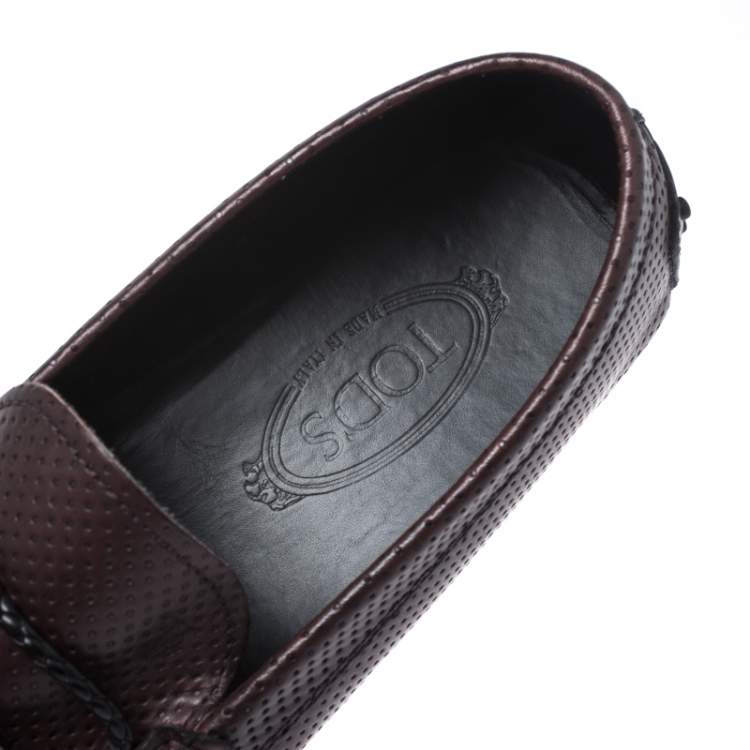 مملوكة مسبقًا Tod's Brown Perforated Leather Gommino Loafer Size 42