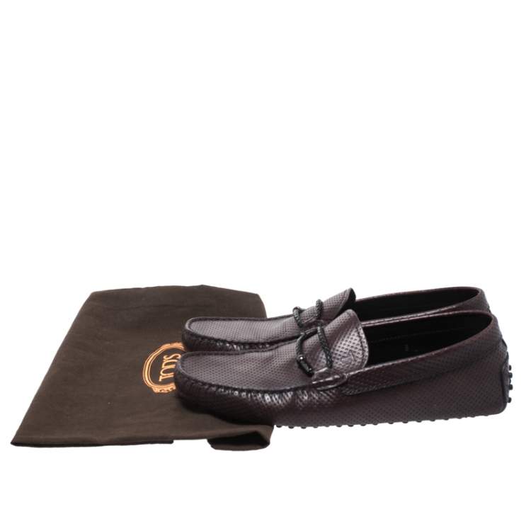 مملوكة مسبقًا Tod's Brown Perforated Leather Gommino Loafer Size 42