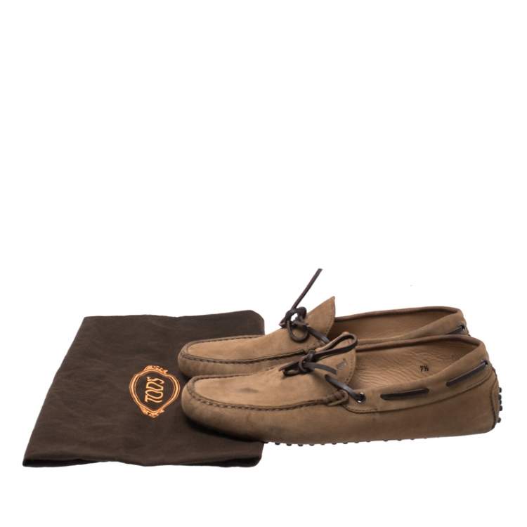 مملوكة مسبقًا Tod's Brown Nubuck Bow Slip On Loafers Size 41.5
