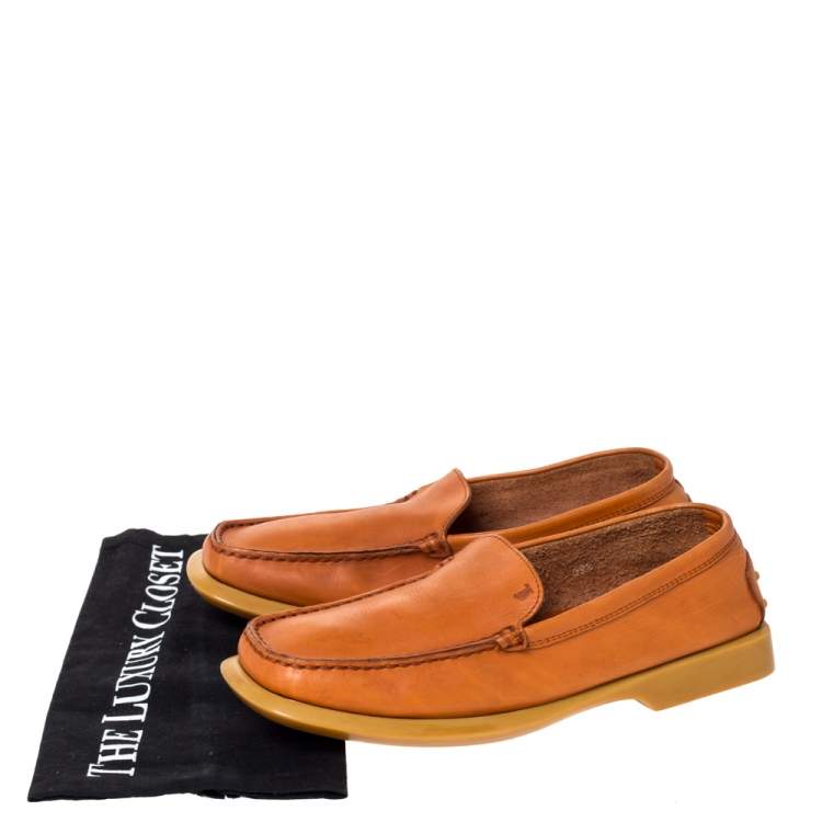 Pre Owned Tod's Tan Leather Rubber Sole Loafers Size 38.5