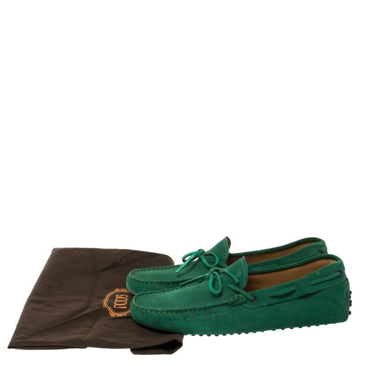 Pre Owned Tod's Green Suede Gommino Slip On Loafers Size 42