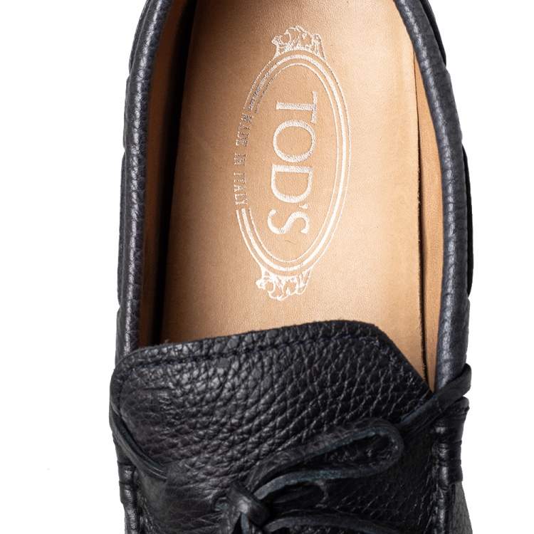 Pre Owned Tod's Black Leather Slip on Loafers Size 40