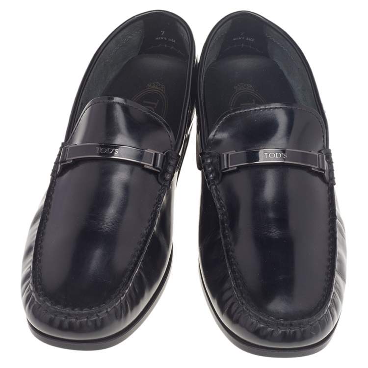 Pre Owned Tod's Black Leather Logo Trim Slip On Loafers Size 41