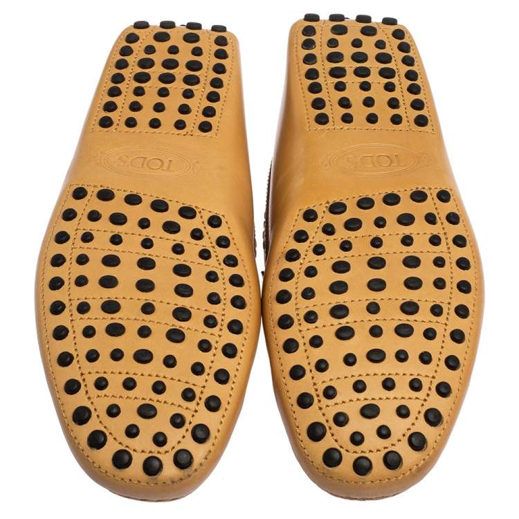 Pre Owned Tod's Tan Leather Slip On Loafers Size 39.5