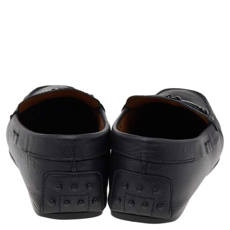 Pre Owned Tod's Black Leather T Logo Slip On Loafers Size 42