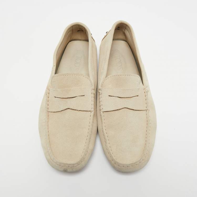 مملوكة مسبقًا Tod's Beige Suede Penny Loafers Size 41.5