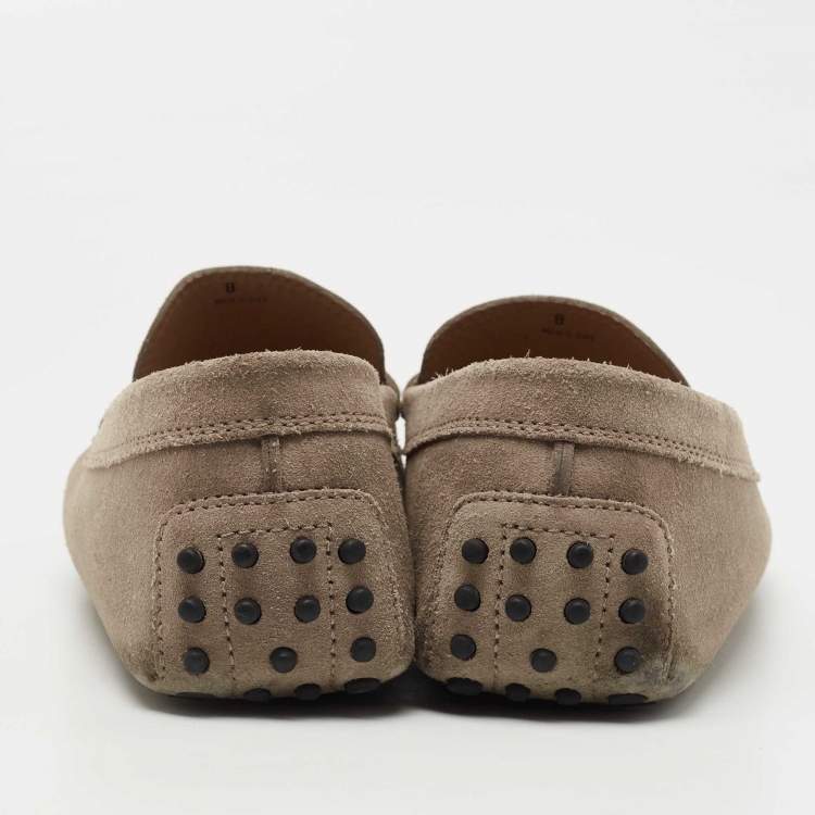 مملوكة مسبقًا Tod's Grey Suede Gommini Slip On Loafers Size 42
