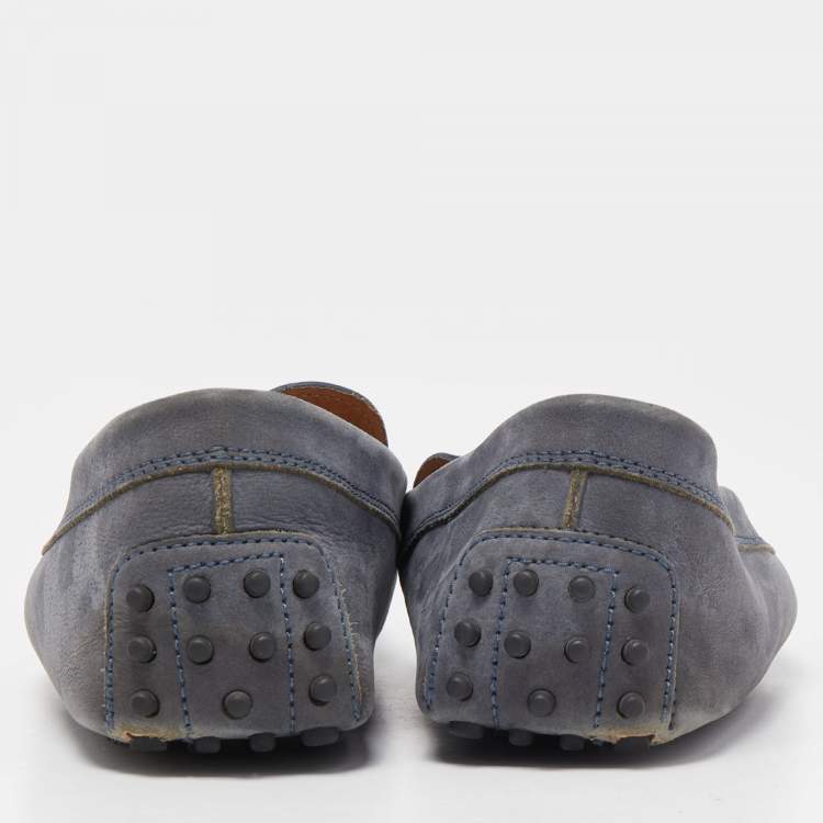 مملوكة مسبقًا Tod's Grey Nubuck Leather Gommino Loafers Size 44