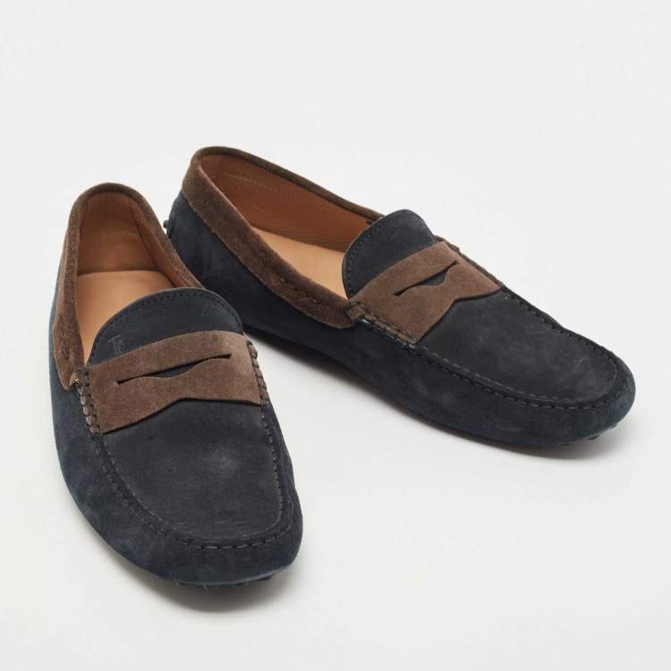مملوكة مسبقًا Tod's Navy Blue/Brown Suede Gommino Loafers Size 42