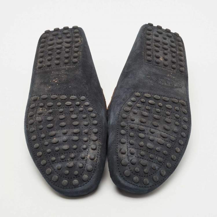 مملوكة مسبقًا Tod's Navy Blue/Brown Suede Gommino Loafers Size 42