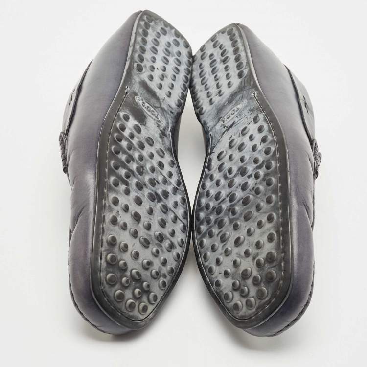 Pre Owned Tods Grey Leather Slip On Loafers Size 45.5