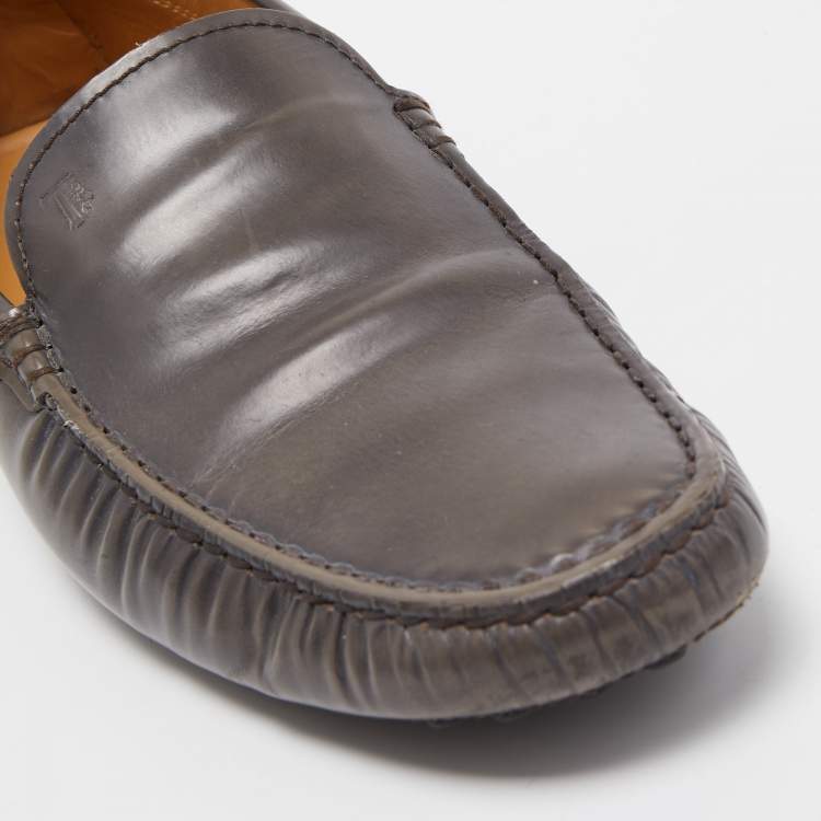 Pre Owned Tod's Light Brown Leather Slip On Loafers Size 41.5