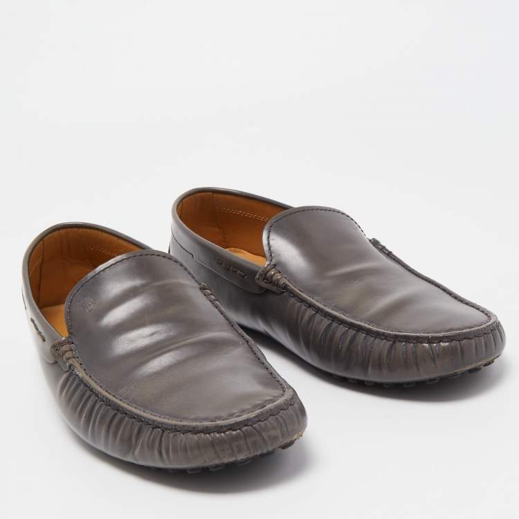 Pre Owned Tod's Light Brown Leather Slip On Loafers Size 41.5