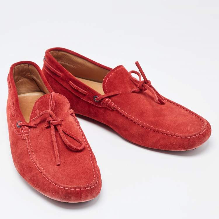مملوكة مسبقًا Tod's Red Suede Gommino Bow Driving Slip On Loafers Size 43