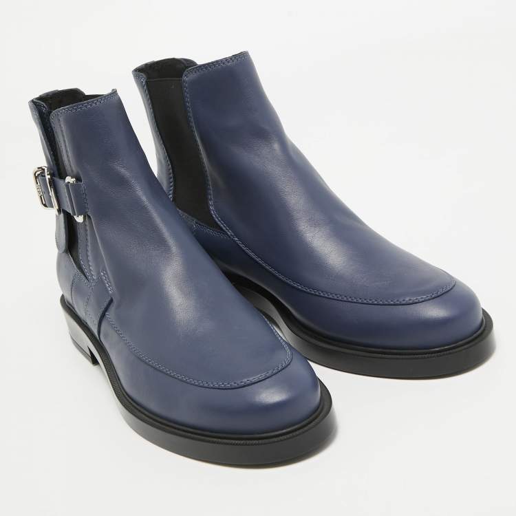 مملوكة مسبقًا Tod's Blue Leather Buckle Detail Ankle Length Boots Size 39.5