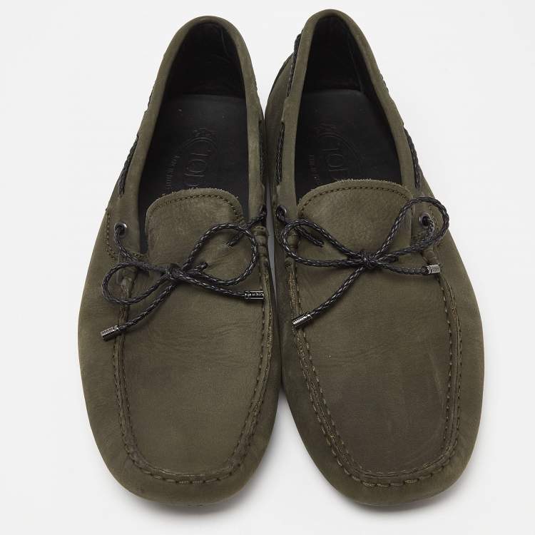 مملوكة مسبقًا Tod's Olive Green Nubuck Leather Bow Loafers Size 43