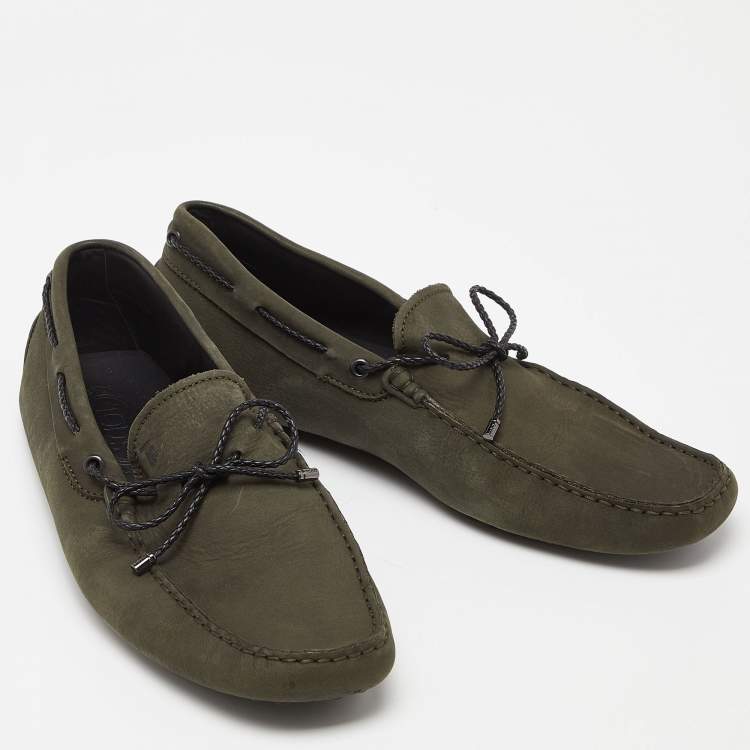 مملوكة مسبقًا Tod's Olive Green Nubuck Leather Bow Loafers Size 43